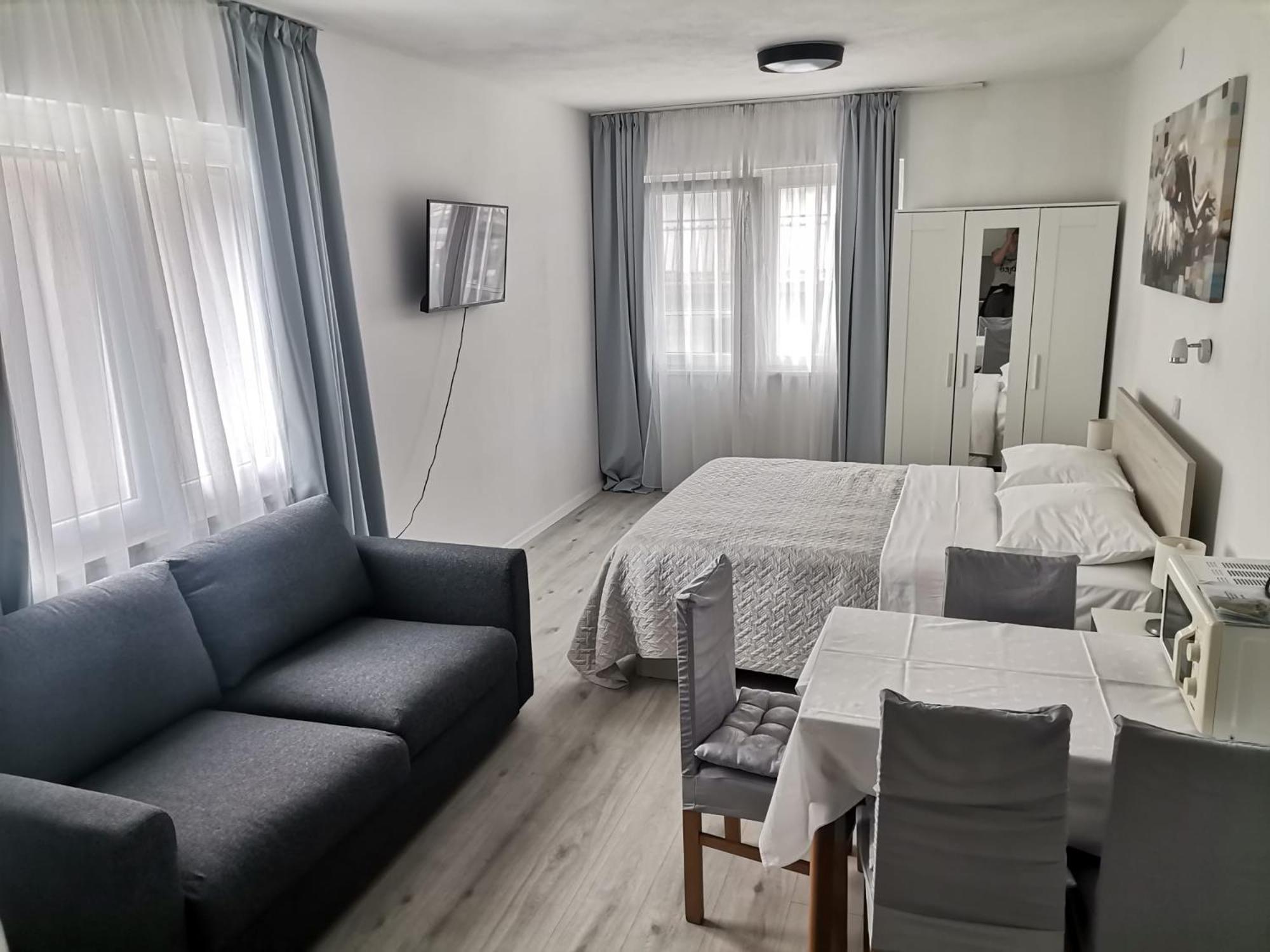 Paulina Harmony Rooms Сегет-Враниця Екстер'єр фото