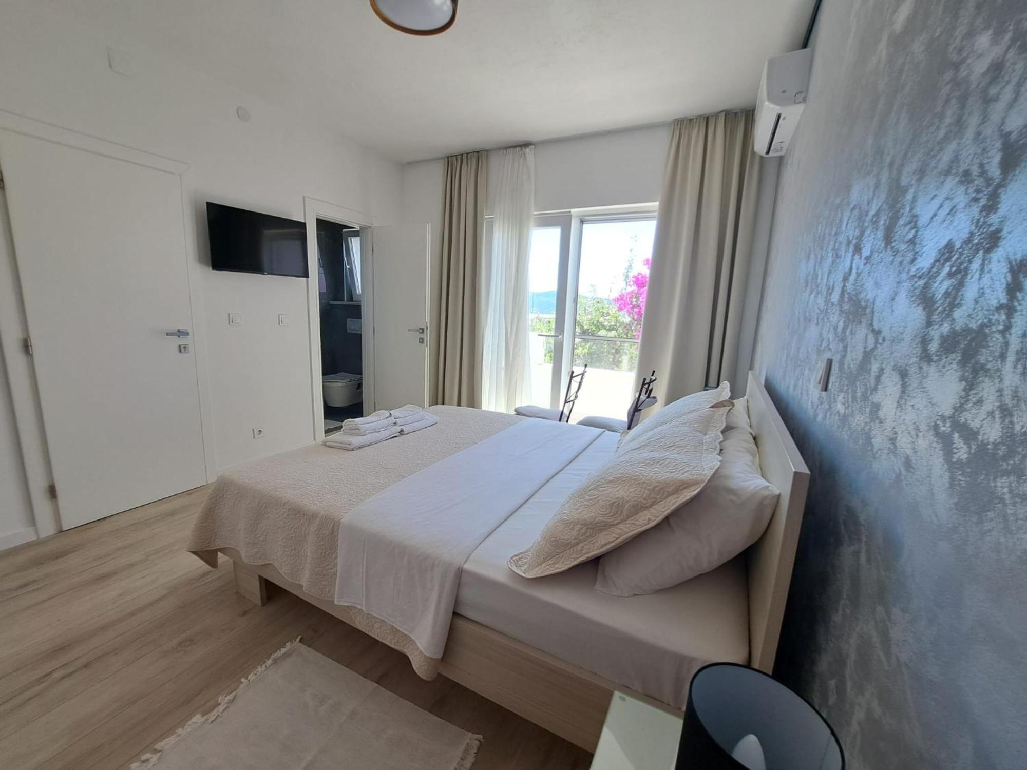 Paulina Harmony Rooms Сегет-Враниця Екстер'єр фото